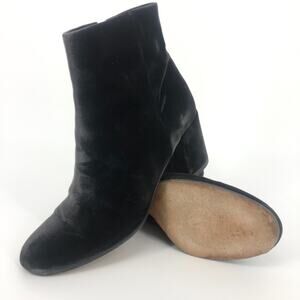 Vince Blakley Grey Velvet Block Heel Bootie Size 8